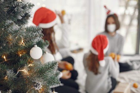 You are currently viewing Creating a Harmonious Space-Feng Shui Ornaments for Family Unity