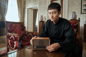 Read more about the article Creating a Peaceful Home Office-Feng Shui Ornaments for Focus and Clarity
