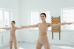 Read more about the article Creating Harmony-Feng Shui Tips for Family Spaces with Energy Ornaments