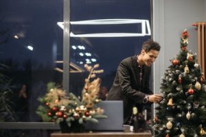 Read more about the article Decorating with Feng Shui-Energy Ornaments That Make a Difference