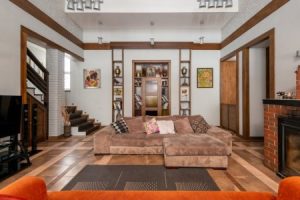 Read more about the article Elevate Your Decor-Stylish Feng Shui Energy Ornaments for Modern Homes