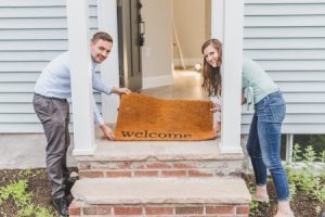 Read more about the article Elevate Your Entryway-Feng Shui Tips for a Welcoming Home Entrance