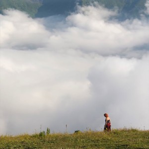 Read more about the article Elevate Your Meditation Space-Choosing the Right Feng Shui Ornaments