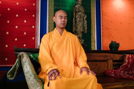 You are currently viewing Elevate Your Meditation Space-Essential Feng Shui Ornaments for Inner Peace