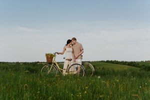 Read more about the article Enhance Relationships-Best Feng Shui Items for Love and Connection