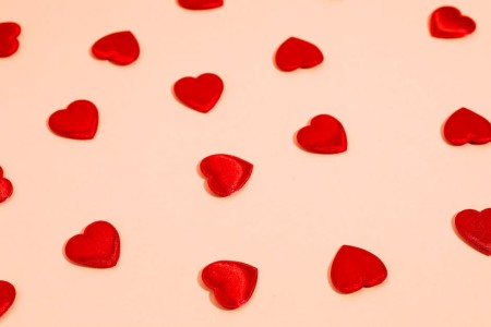 You are currently viewing Enhance Your Love Life-Top Feng Shui Ornaments for Attracting Romance