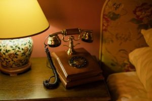 Read more about the article Feng Shui Decor-Transform Your Bedroom into a Sanctuary for Rest