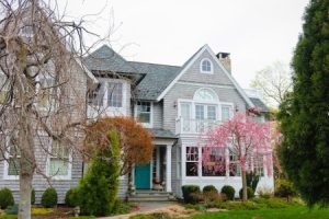 Read more about the article Feng Shui Energy Ornaments-Enhancing Your Home\’s Curb Appeal