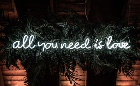 You are currently viewing Feng Shui Energy Ornaments for Better Relationships-What You Need to Know
