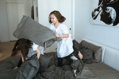 You are currently viewing Feng Shui Energy Ornaments for Better Sleep-Enhance Your Bedroom’s Energy
