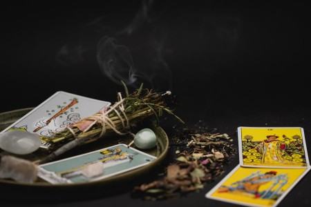 You are currently viewing Feng Shui Energy Ornaments for New Homeowners-What You Need to Know