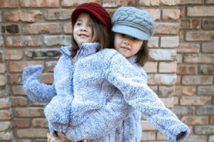 Read more about the article Feng Shui Energy Ornaments-Tips for Improving Family Harmony