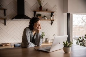 Read more about the article Feng Shui for Beginners-A Guide to Using Energy Ornaments for Positive Vibes
