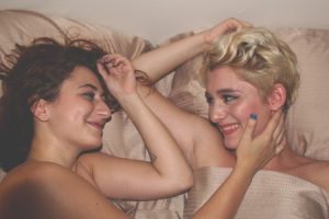Read more about the article Feng Shui for Relationships-Ornaments to Enhance Love and Connection in Your Space
