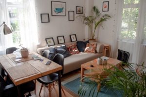 Read more about the article Feng Shui for Small Spaces-Essential Tips and Ornaments for Urban Living