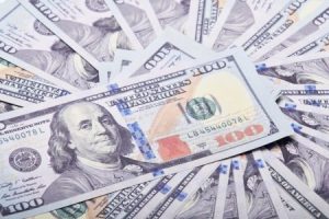 Read more about the article Feng Shui for Wealth-Energy Ornaments to Attract Prosperity and Abundance