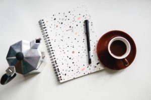 Read more about the article Feng Shui for Workspaces-Boost Productivity with Energy Ornaments