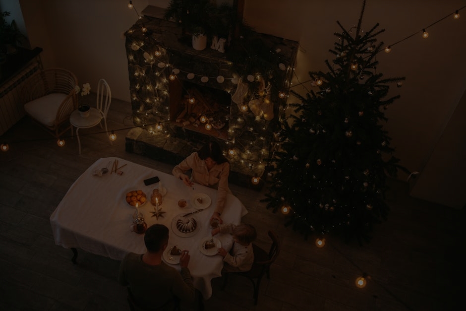 The Best Feng Shui Ornaments for Balancing Family Energy