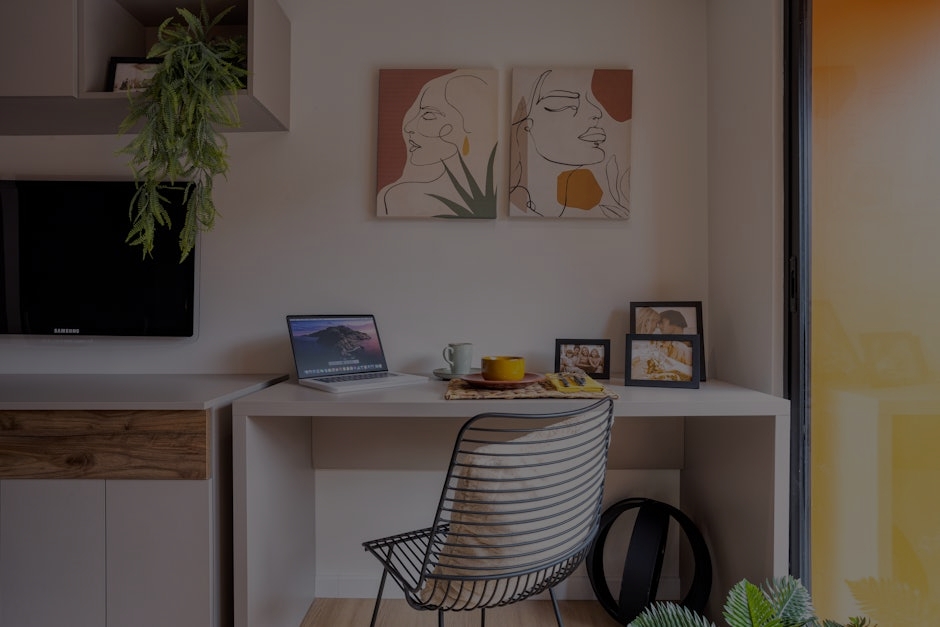 The Ultimate Guide to Feng Shui Colors-Choosing Ornaments That Inspire