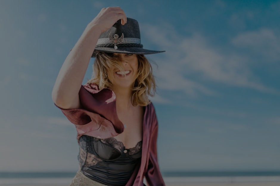 The Ultimate Guide to Feng Shui Crystals for Positive Vibes