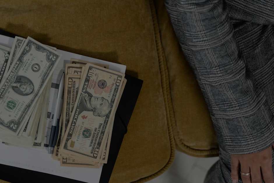 Top 5 Feng Shui Items for Attracting Prosperity in Your Workspace