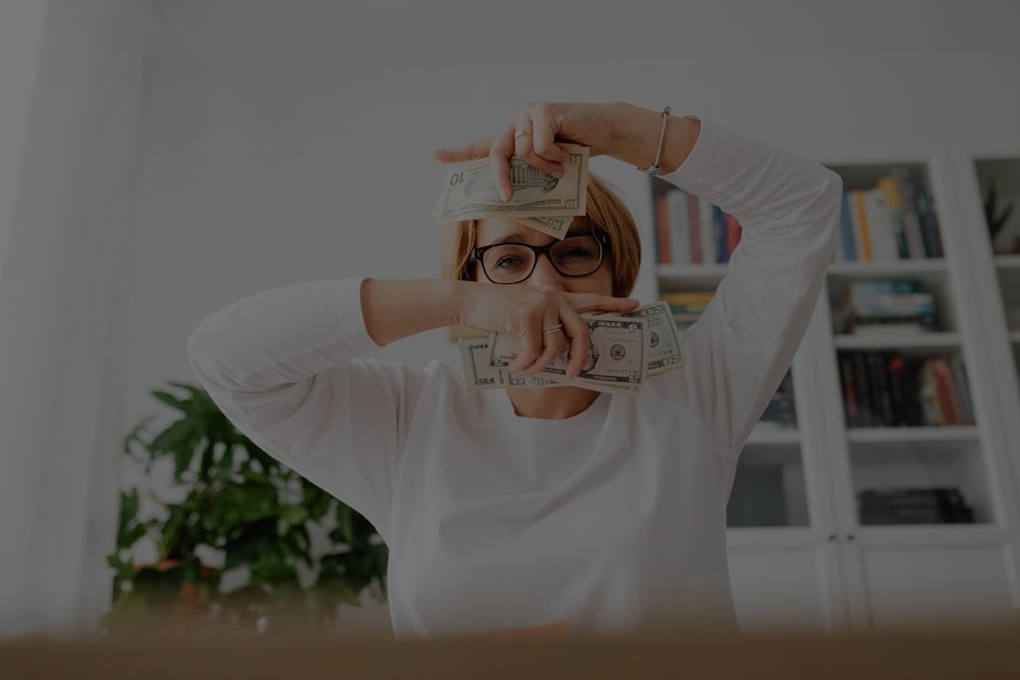Top 5 Feng Shui Ornaments for Attracting Wealth and Prosperity in Your Living Space