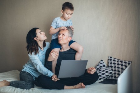 You are currently viewing Top 5 Feng Shui Ornaments to Improve Family Harmony and Communication