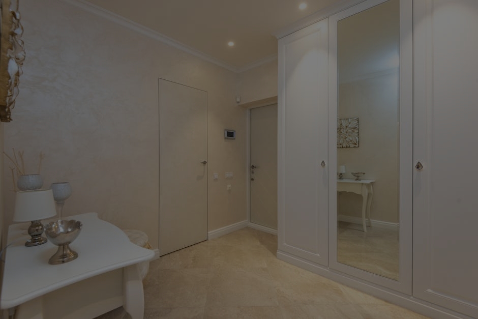 Transform Your Entryway with Effective Feng Shui Decor Ideas