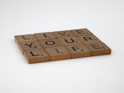 You are currently viewing Transform Your Living Room-Essential Feng Shui Ornaments for Positive Vibes