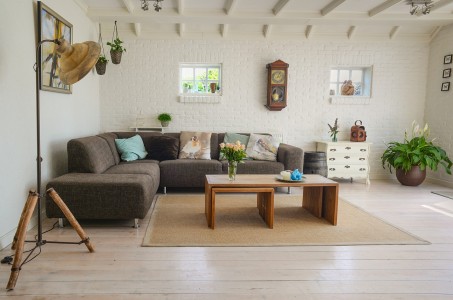 You are currently viewing Transform Your Living Room-Feng Shui Ornaments for Positive Vibes