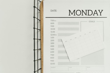 You are currently viewing Transform Your Workspace-Feng Shui Items to Boost Productivity