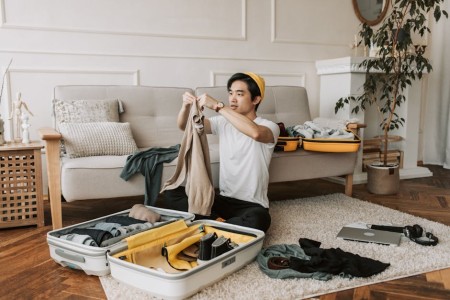 You are currently viewing Travel with Peace-Feng Shui Tips for a Balanced and Energized Suitcase