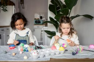 Read more about the article Understanding Colors-The Role of Feng Shui Energy Ornaments in Creating a Vibrant Home