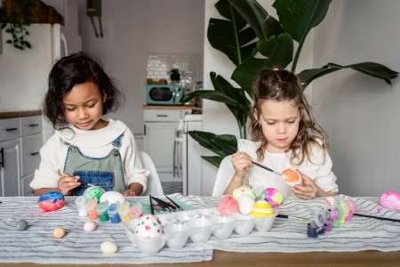 You are currently viewing Understanding Colors-The Role of Feng Shui Energy Ornaments in Creating a Vibrant Home