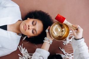 Read more about the article Understanding the Benefits of Feng Shui Energy Ornaments in Your Home