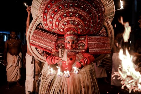 You are currently viewing Understanding the Impact of Energy Ornaments on Your Well-Being