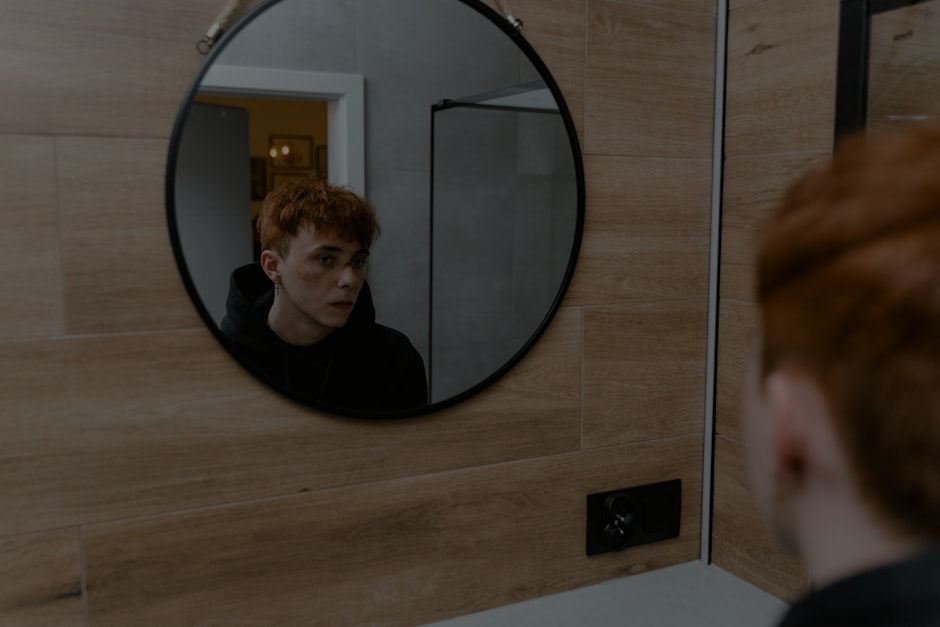 Understanding the Power of Feng Shui Mirrors in Your Home