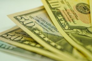 Read more about the article Unlock Financial Abundance-How Feng Shui Energy Ornaments Can Improve Your Finances