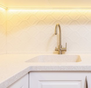 You are currently viewing Unlocking Abundance-Feng Shui Tips for Your Kitchen with Energy Ornaments