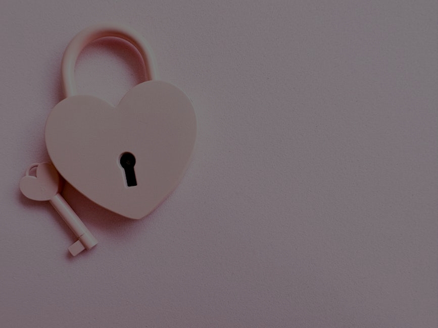 Unlocking Love-Feng Shui Items to Improve Romantic Relationships