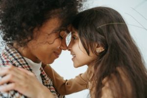 Read more about the article Unlocking Love-Feng Shui Tips for Enhancing Relationships at Home