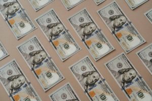 Read more about the article Unlocking Prosperity-Feng Shui Ornaments That Attract Wealth and Abundance