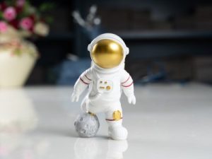 Read more about the article Unlocking the Secrets of Feng Shui-Ornaments that Transform Your Space