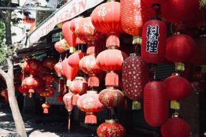 Read more about the article Unlocking Wealth-Feng Shui Energy Ornaments to Attract Prosperity