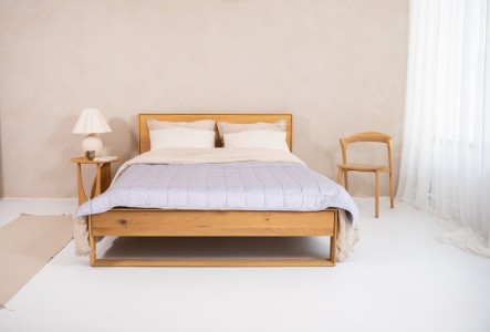 You are currently viewing Using Feng Shui Crystals to Improve Your Sleep Quality
