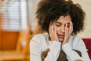 Read more about the article Using Feng Shui Energy Ornaments to Reduce Stress and Anxiety