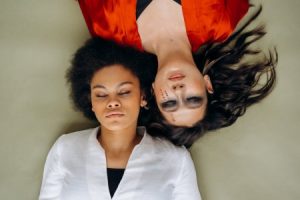 Read more about the article Using Feng Shui Energy Ornaments to Reduce Stress and Promote Well-Being