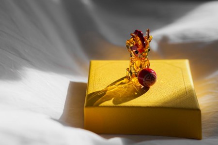 You are currently viewing Using Feng Shui Ornaments to Clear Negative Energy in Your Home