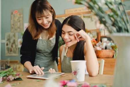 You are currently viewing Using Feng Shui Ornaments to Create a Positive Work Environment