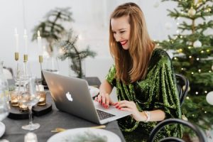 Read more about the article Using Feng Shui Ornaments to Create a Welcoming Entryway in Your Home